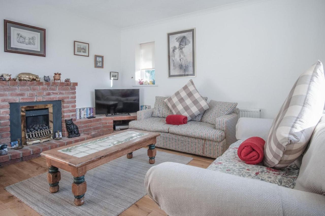 Maytree Cottage - 4 Bedroom Holiday Home - Tenby Exterior foto