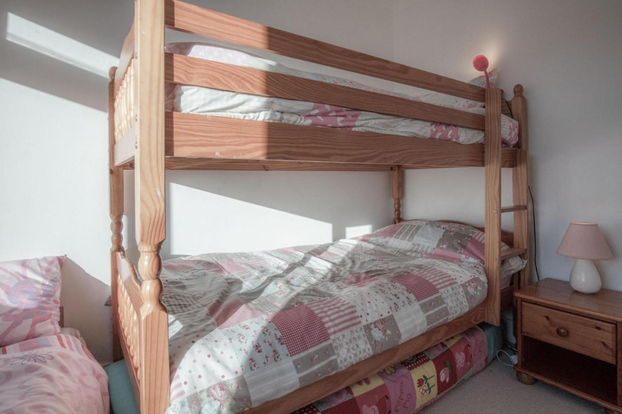 Maytree Cottage - 4 Bedroom Holiday Home - Tenby Exterior foto